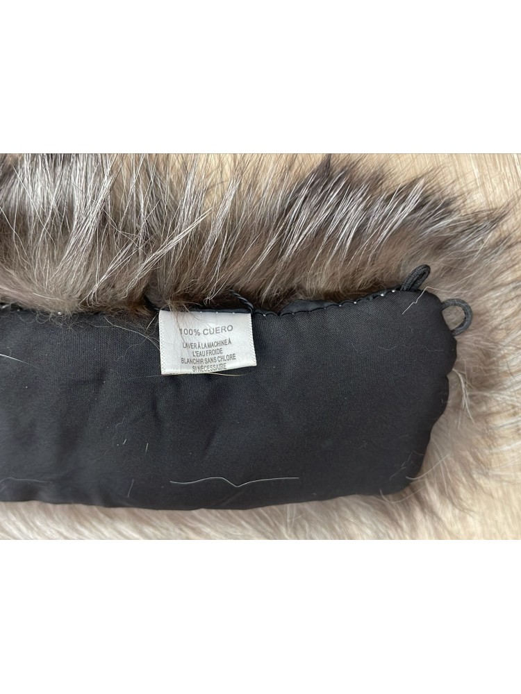 Cuello de pelo natural