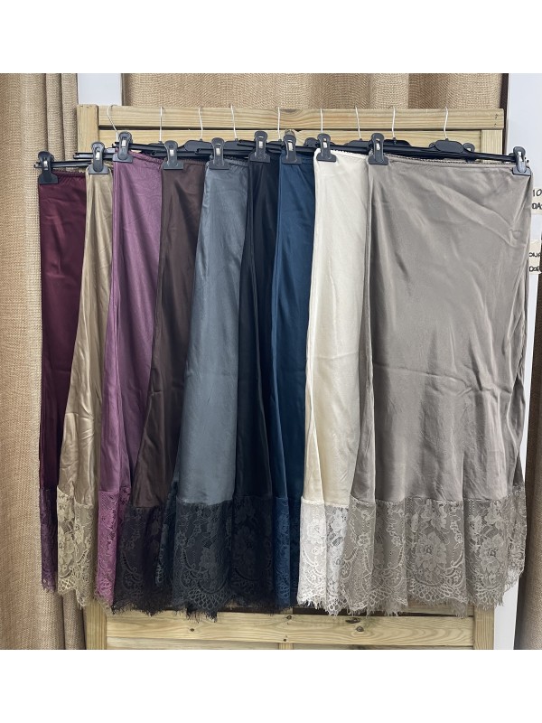 Falda lencera de saten Penelope 2