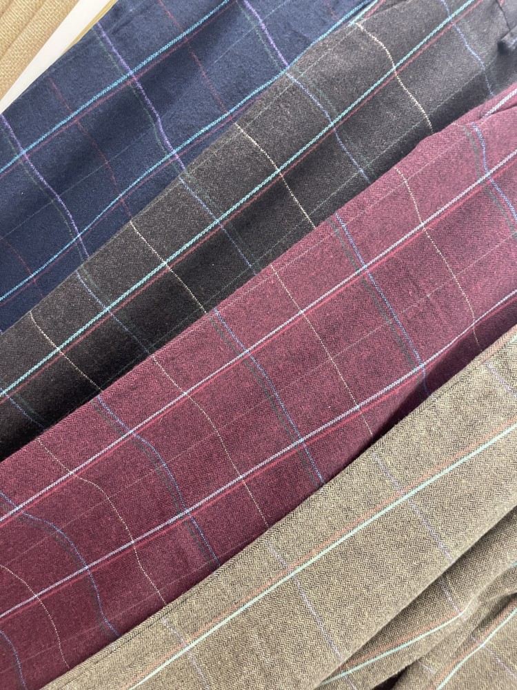 Pantalon cuadros Elena