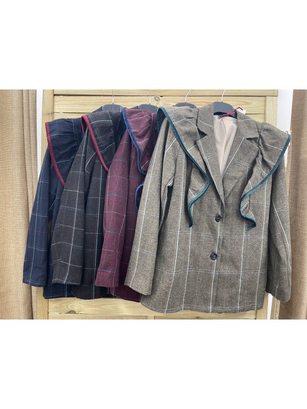 Chaqueta cuadros con volante Elena