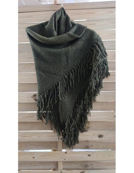 Poncho de flecos