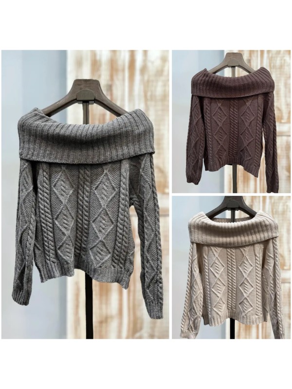 Jersey rombos con maxi escote