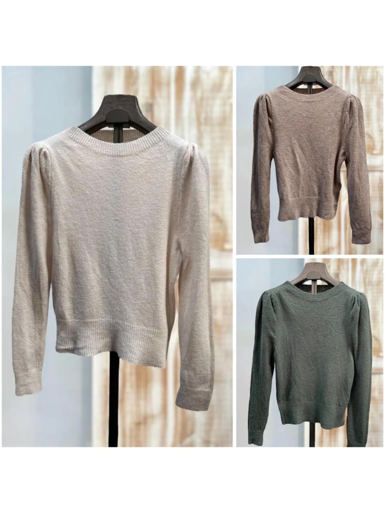 Jersey fino con vuelo en hombros