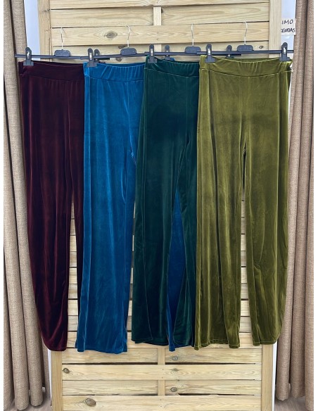 Pantalon recto terciopelo Lia