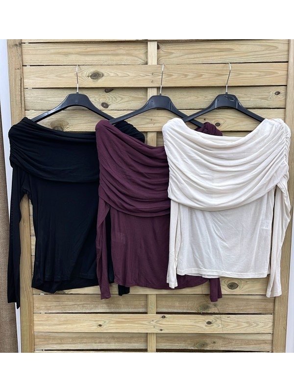 Top de punto fino maxi escote