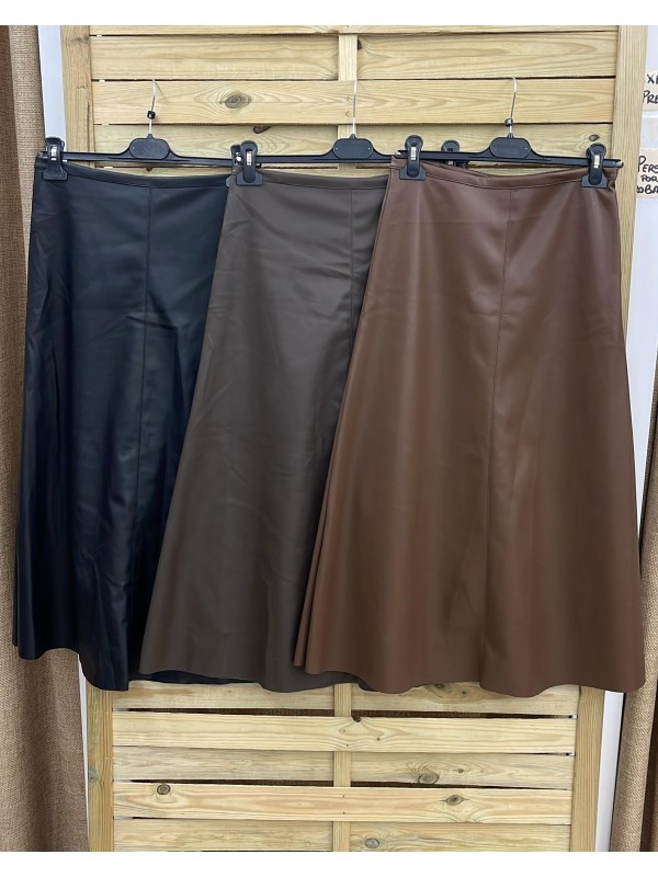 Falda midi efecto piel