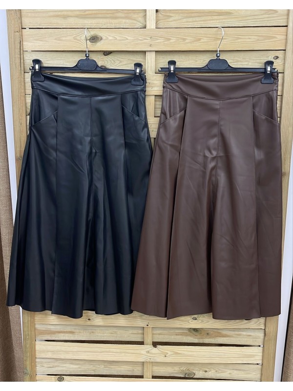 Falda midi maxi pliegues efecto piel