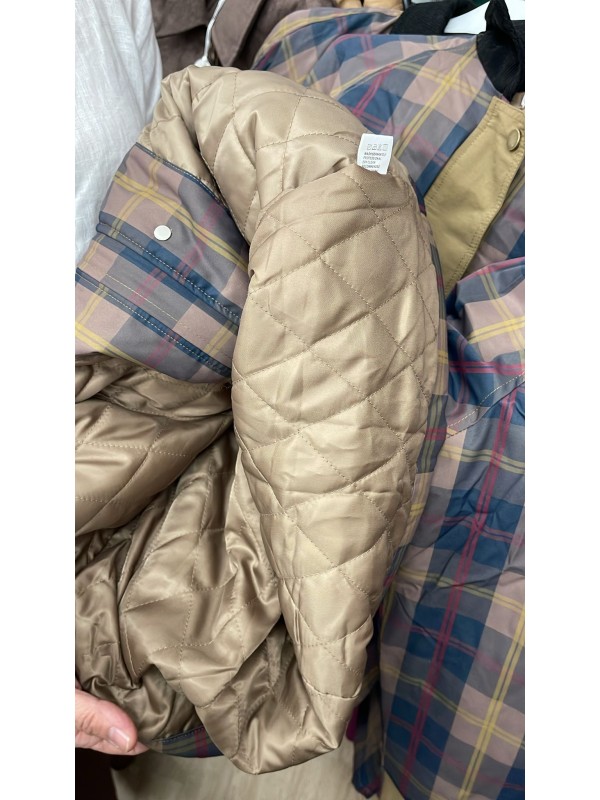 Parka cuadros con cuello de pana e interior acolchado 2