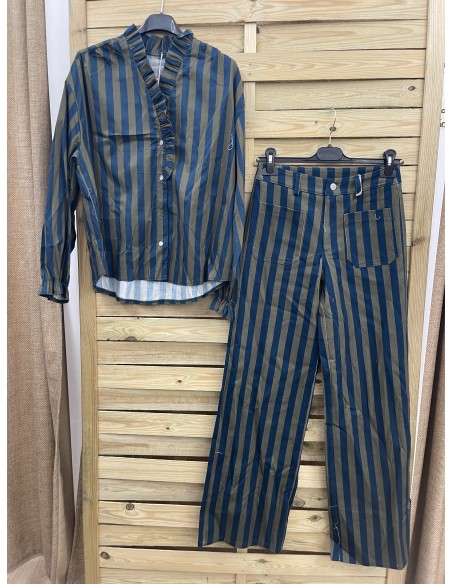 Pantalon Carol rayas con bolsillos delanteros