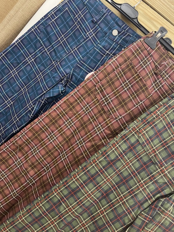 Pantalon Carol cuadros con bolsillos delanteros 2