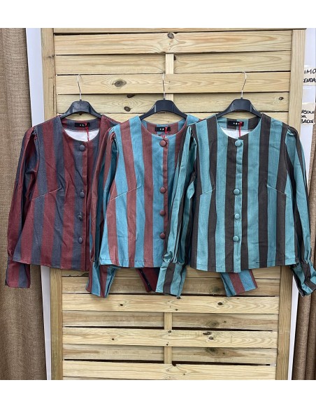 Chaqueta abotonada raya media vertical