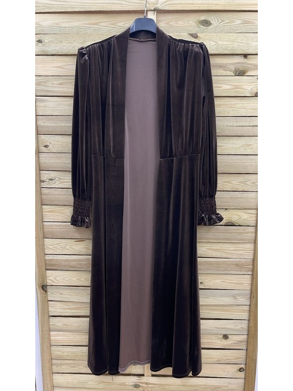 Abrigo terciopelo largo puño fruncido con hombreras y corte en pecho 2