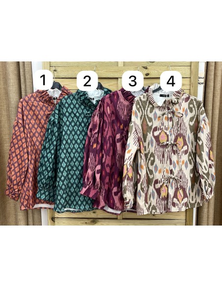 Chaqueta estampada con volante en cuello y lazadas