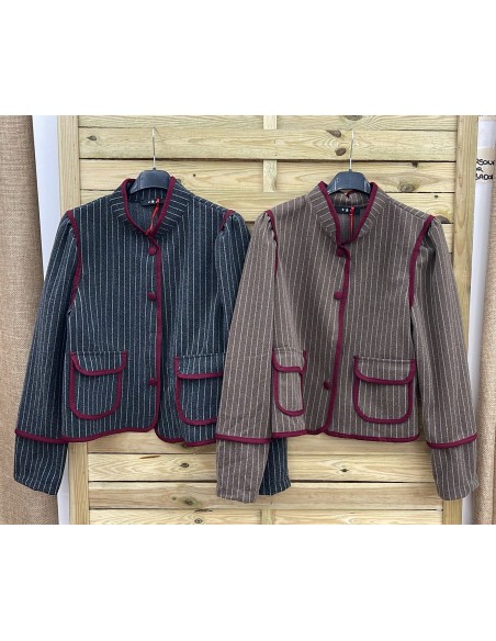 Chaqueta raya diplomática con vivo