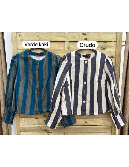 Chaqueta abotonada raya media vertical