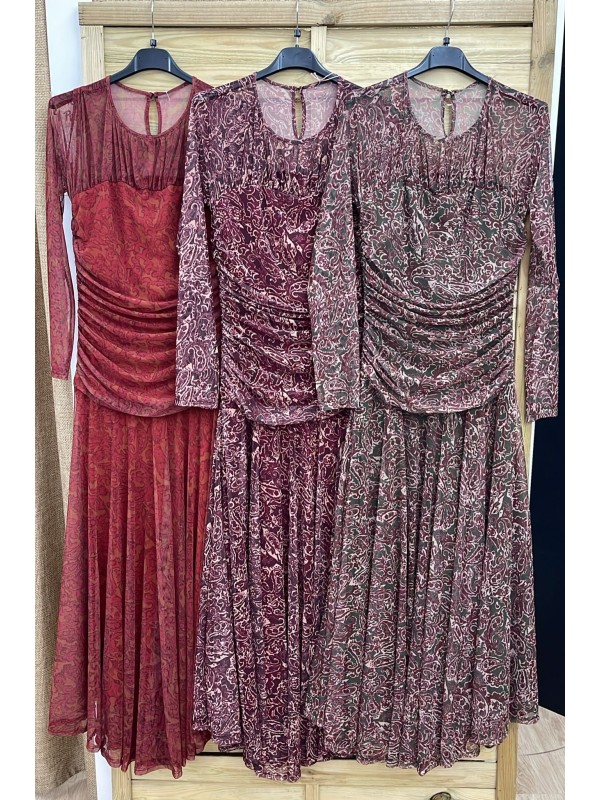 Vestido estampado tul con transparencia en escote y frunce en cintura