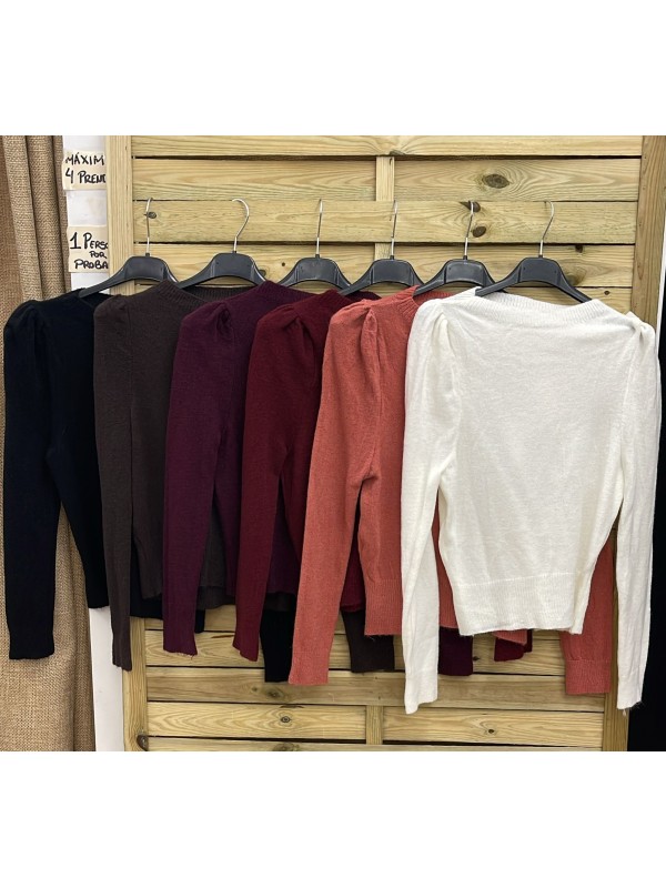 Jersey fino con vuelo en hombros