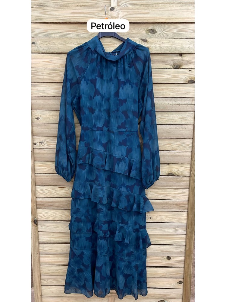 Vestido largo floral de manga larga con triple volante en falda