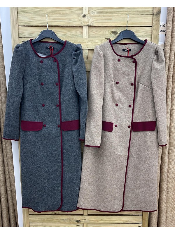 Abrigo de paño doble botones burdeos