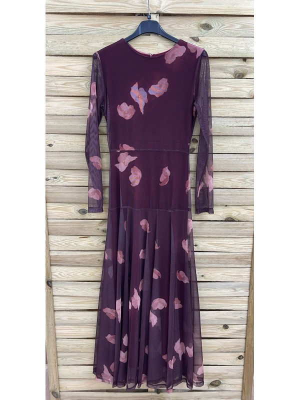 Vestido de tul flores con corte en cintura y vuelo