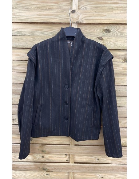 Chaqueta maxi hombros Bruna