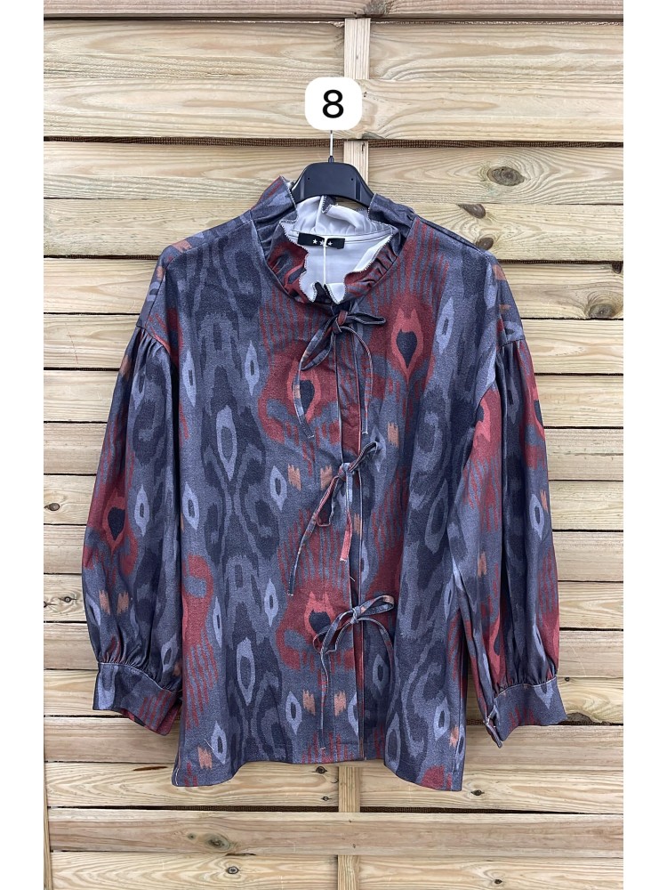 Chaqueta estampada con volante en cuello y lazadas