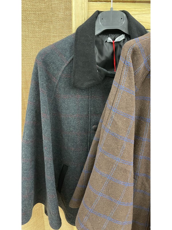 Capa Lucia de cuadros con cuello de pana