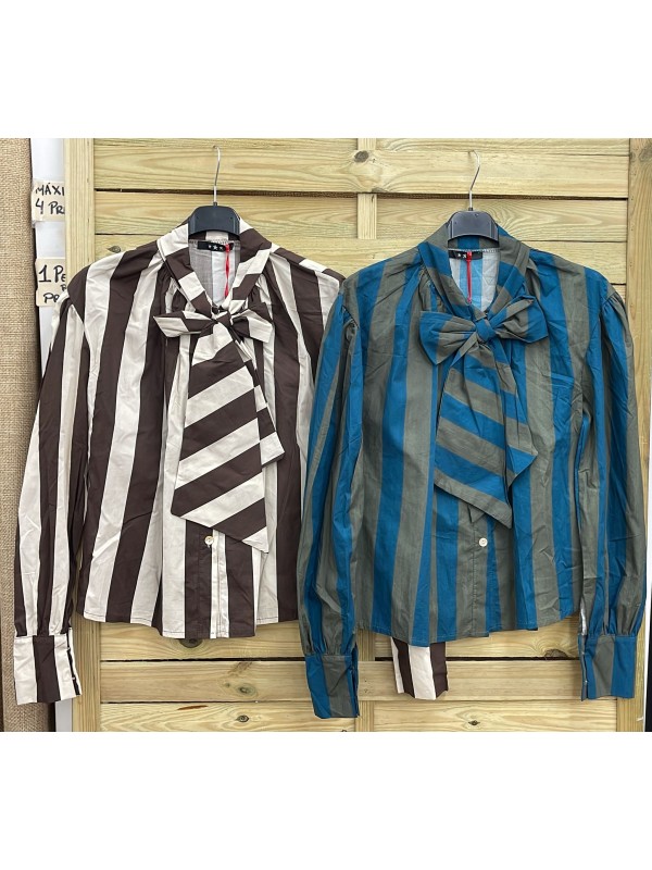 Camisa de rayas con lazada 2