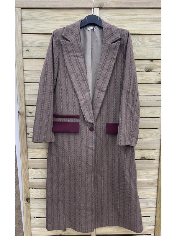 Abrigo largo de rayas con solapa lisa en bolsillos