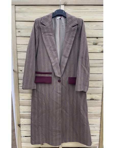 Abrigo largo de rayas con solapa lisa en bolsillos
