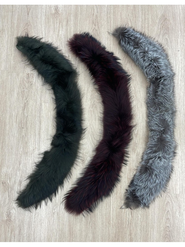 Cuello largo de pelo natural con pinza