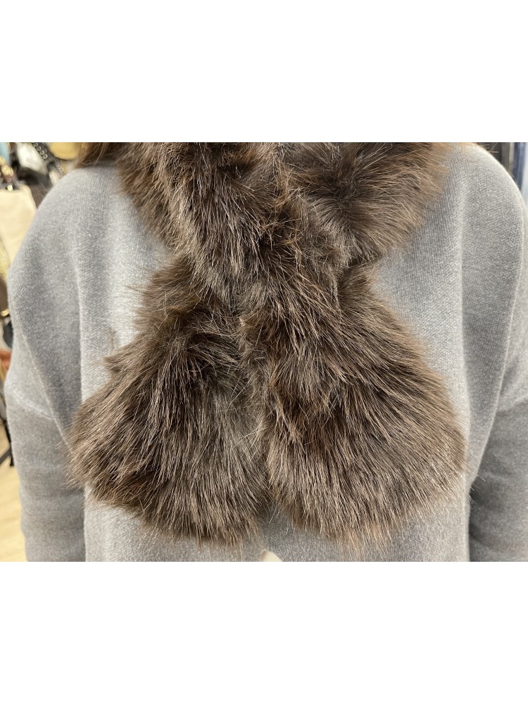 Cuello de pelo sintético cruzado 95cm