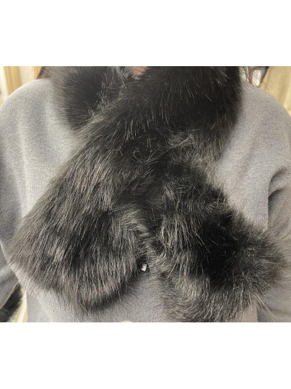 Cuello de pelo sintético cruzado 92cm 2