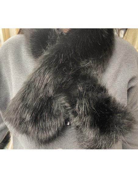 Cuello de pelo sintético cruzado 92cm