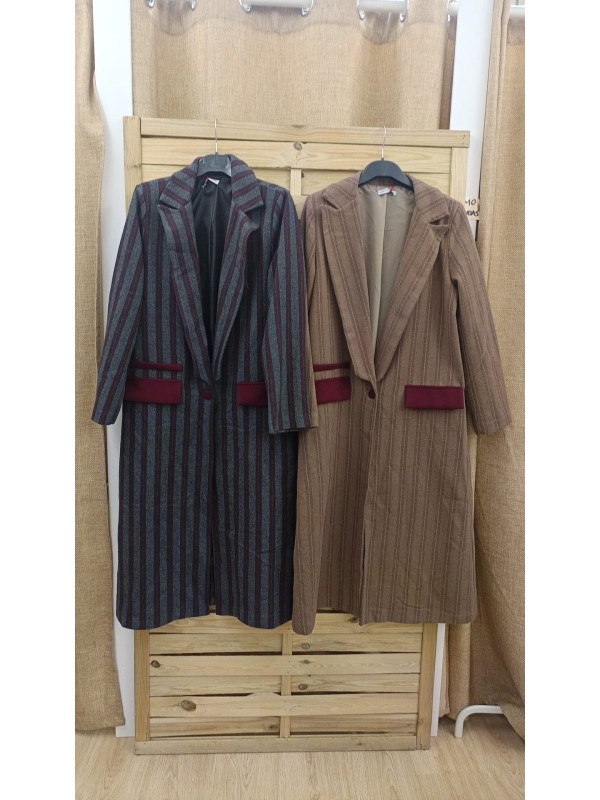 Abrigo largo de rayas con solapa lisa en bolsillos 2