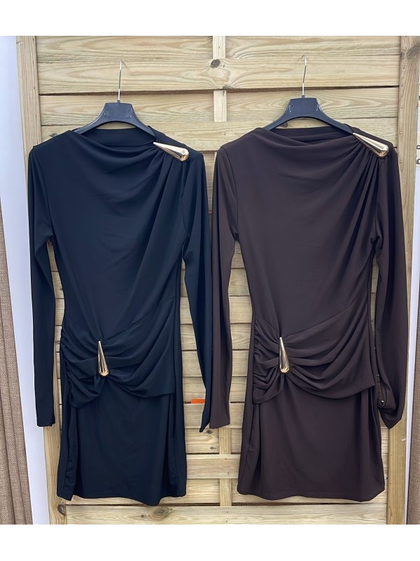 Vestido mini con frunce en cintura y doble detalle dorado