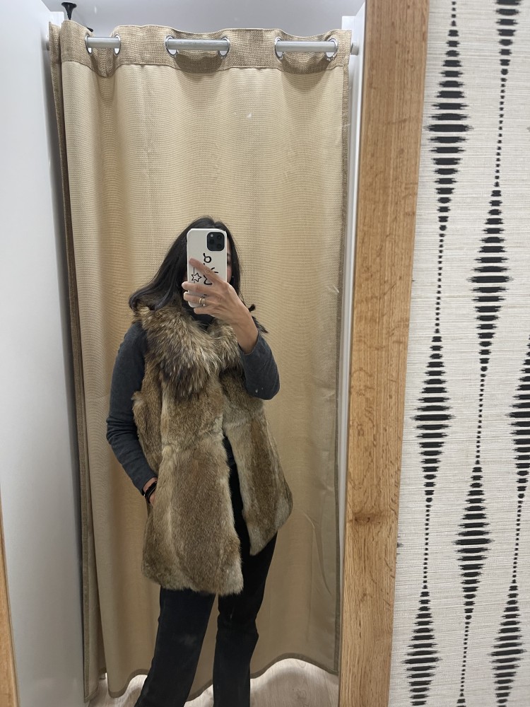 Chaleco de pelo natural con cuello midi II