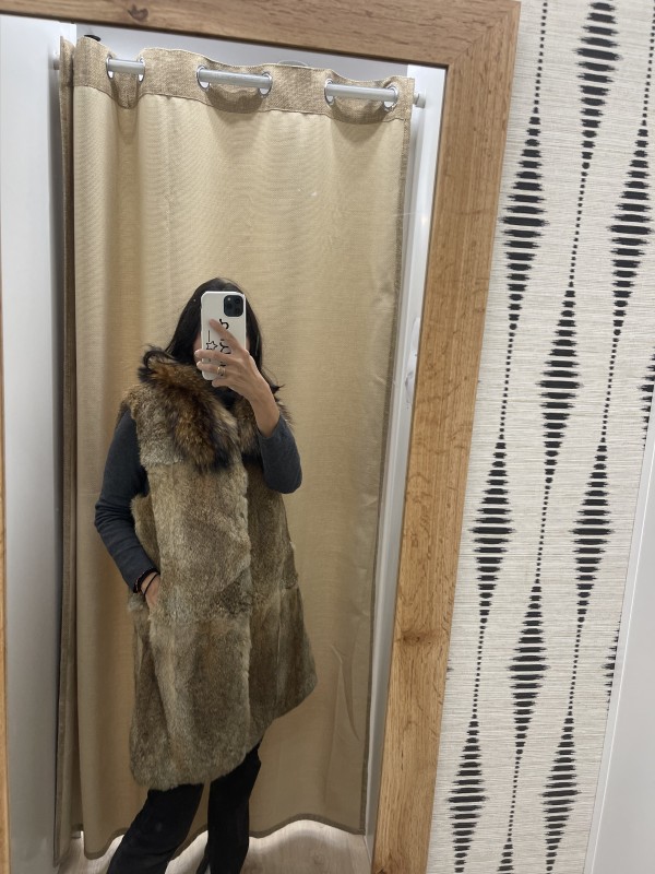 Chaleco de pelo natural con cuello largo 2