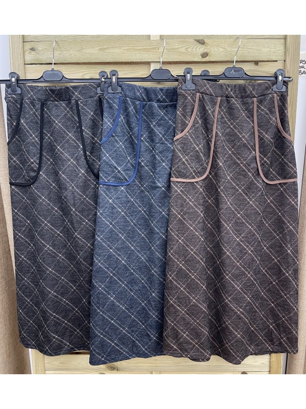 Falda de cuadros con vivo en bolsillos