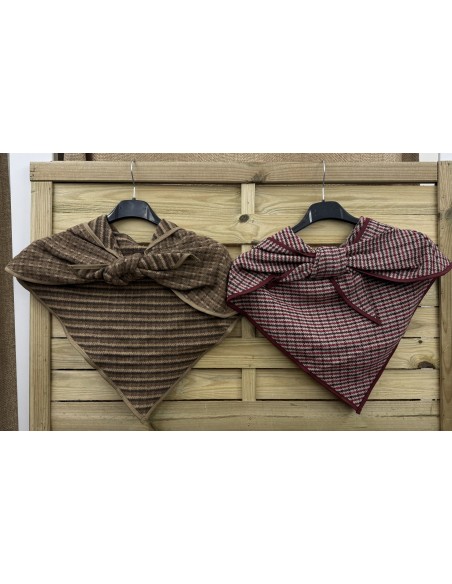 Pico de cuadros con gorro