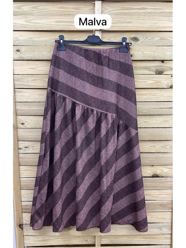 Falda de rayas corte diagonal en cadera 2