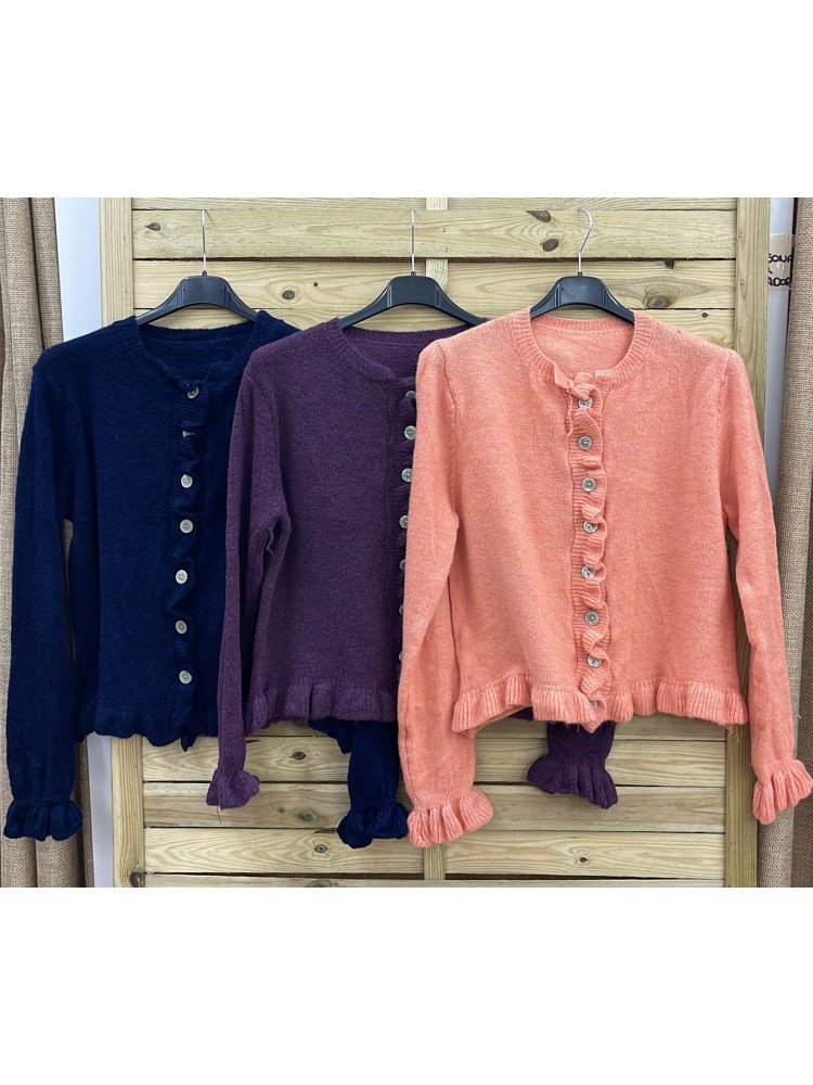 Rebeca con mini volante en bajo y puños