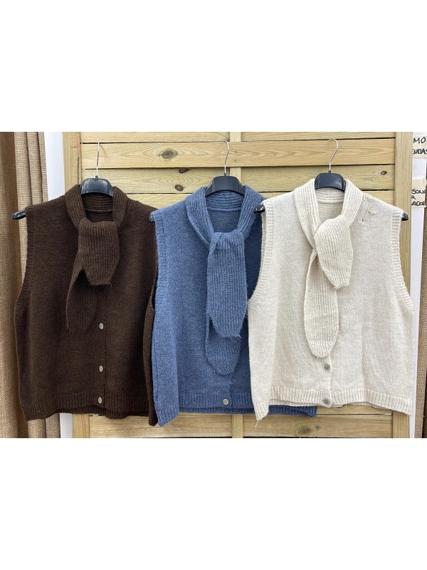 Chaleco con botones delanteros y nudo