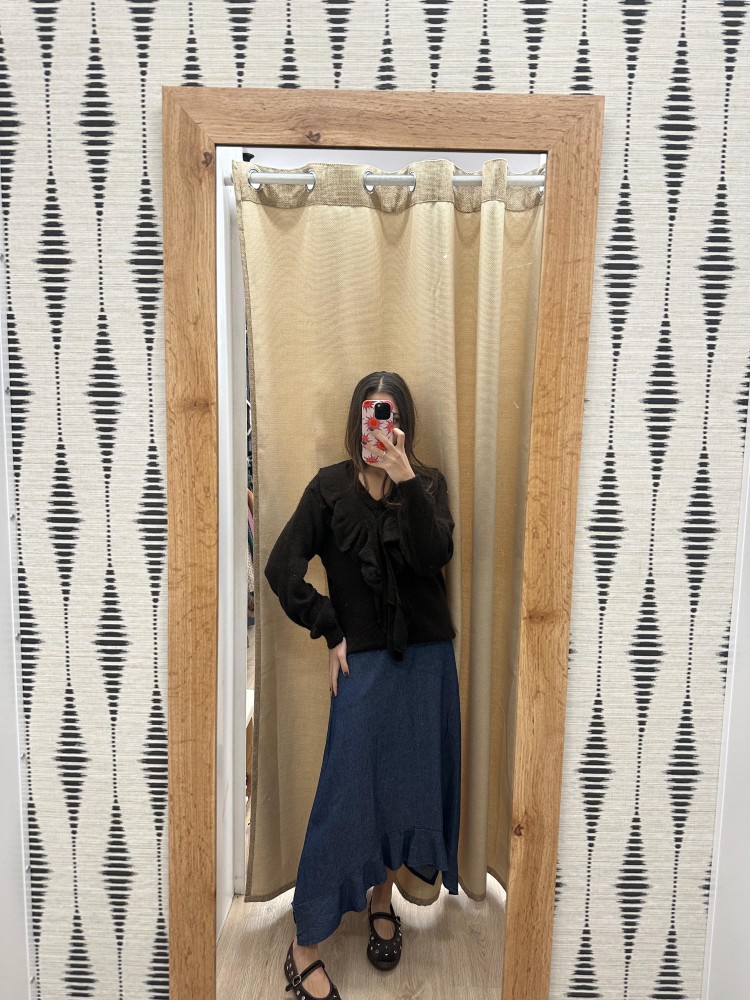 Jersey escote en pico con maxi volante