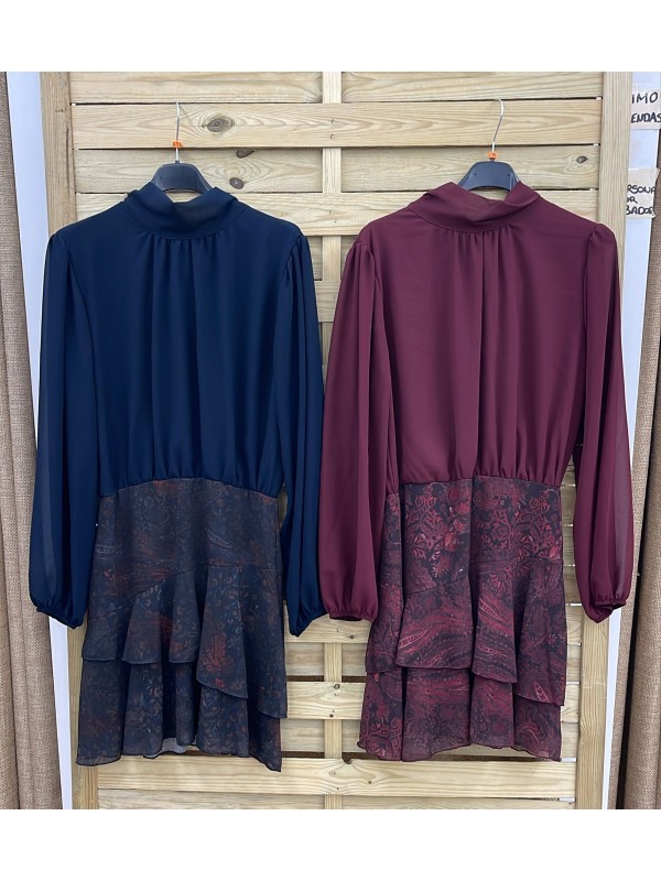 Vestido mini con falda estampada