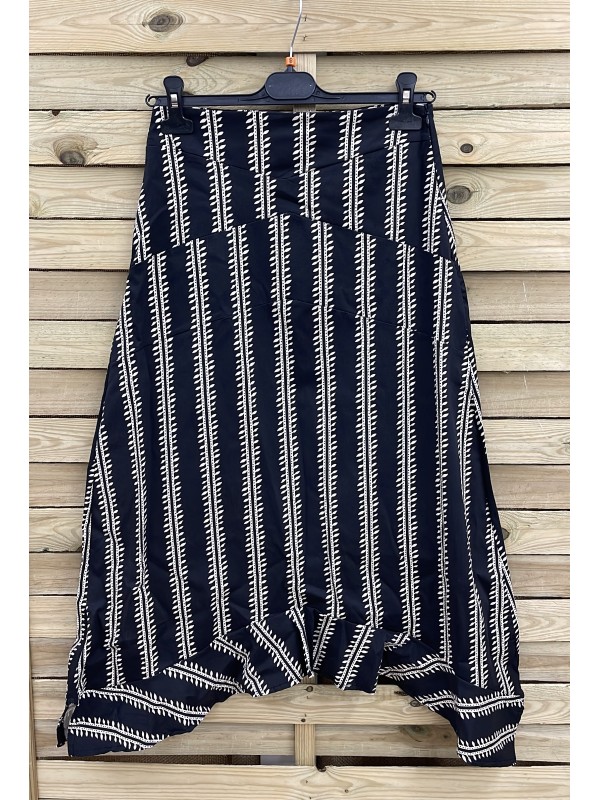 Falda volantes en bajo Aurora