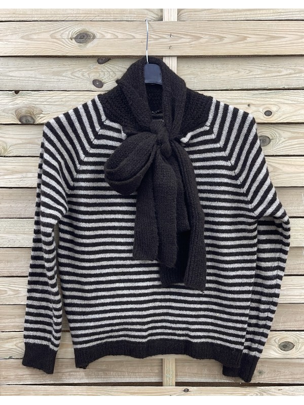 Jersey de rayas con lazada 2
