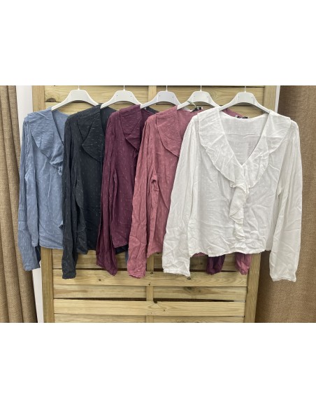 Camisa hilitos plata con volante delantero