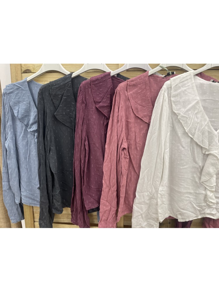 Camisa hilitos plata con volante delantero