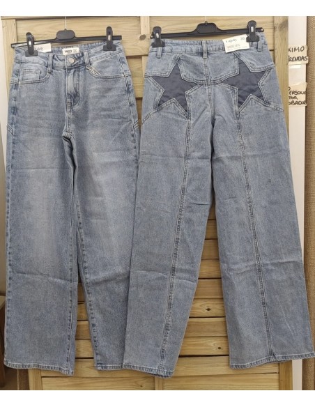 Jeans con estrella trasera azul
